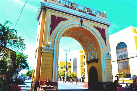 Santa Rosa Arch .